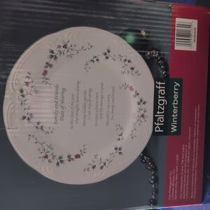A New On The Box Pfaltzgraff Winter berry Family Plate.